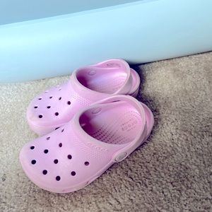 Kids pink crocs